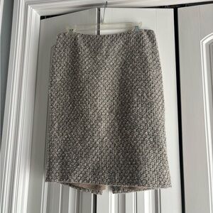 St. John Cream and Gray Tweed Skirt
